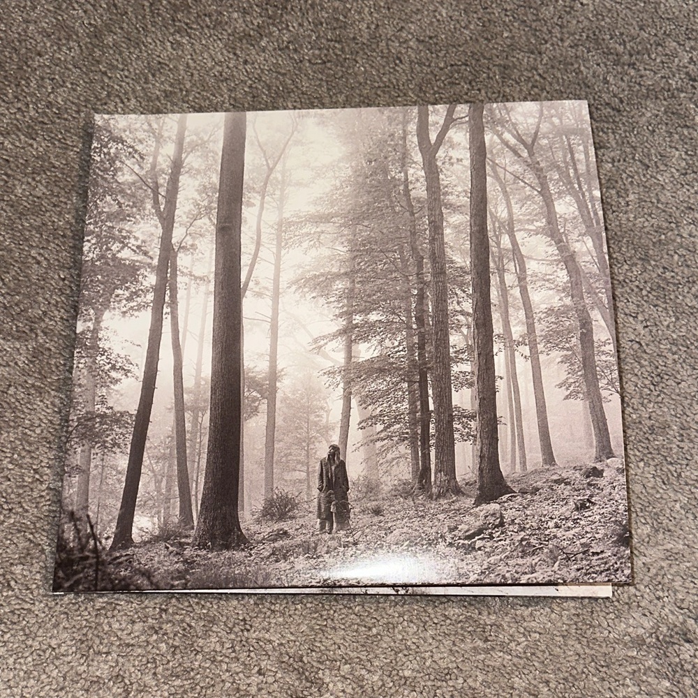 Taylor Swift Folklore Vinyl LP – Gold Pressing “In The Trees” Edition
